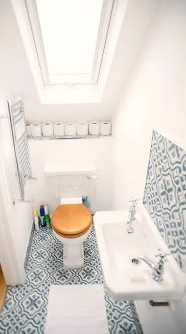 Three Bedroomed Victorian Family House, Garden Hove