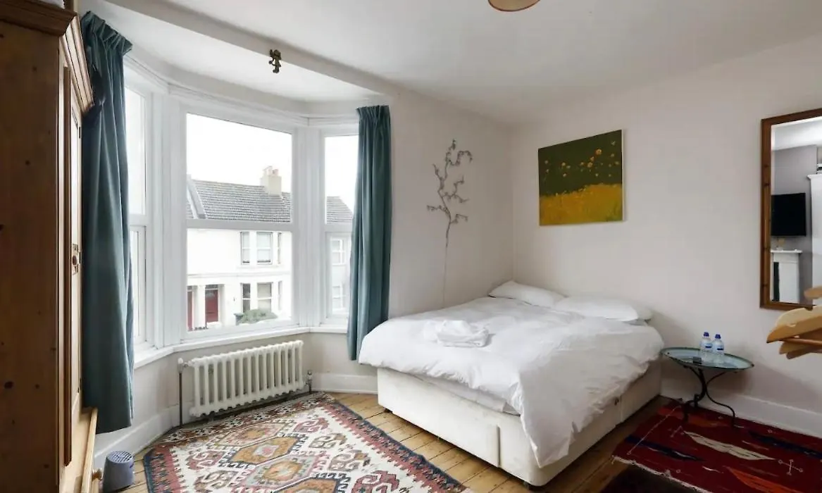 Three Bedroomed Victorian Family House, Garden Hove Hébergement de vacances