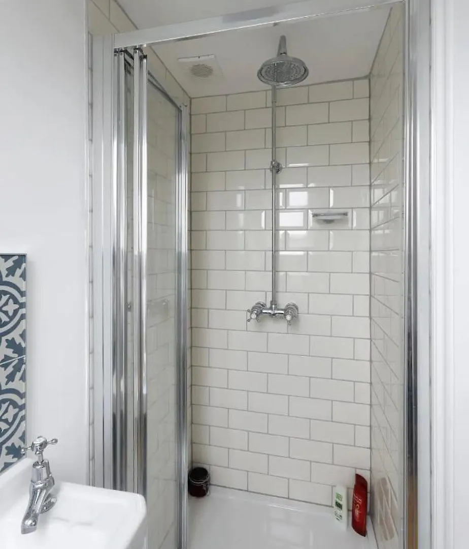 Hébergement de vacances Three Bedroomed Victorian Family House, Garden Hove